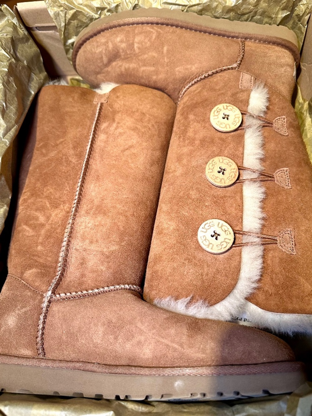 UGG, Size 6, Brown